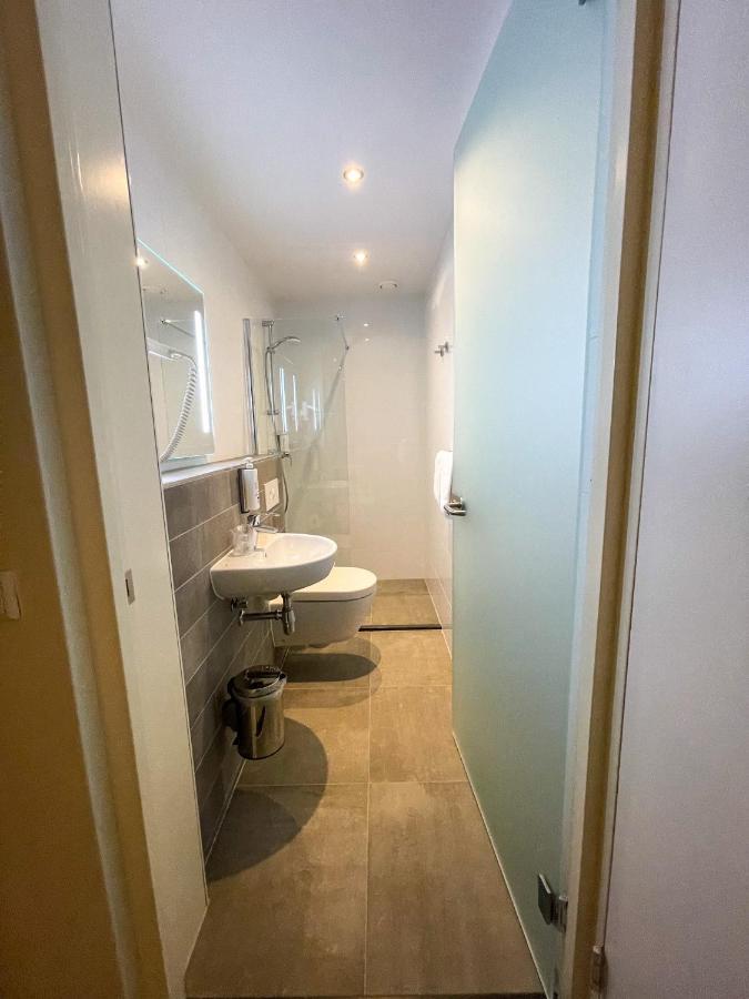 Joy Hotel Амстердам Екстериор снимка