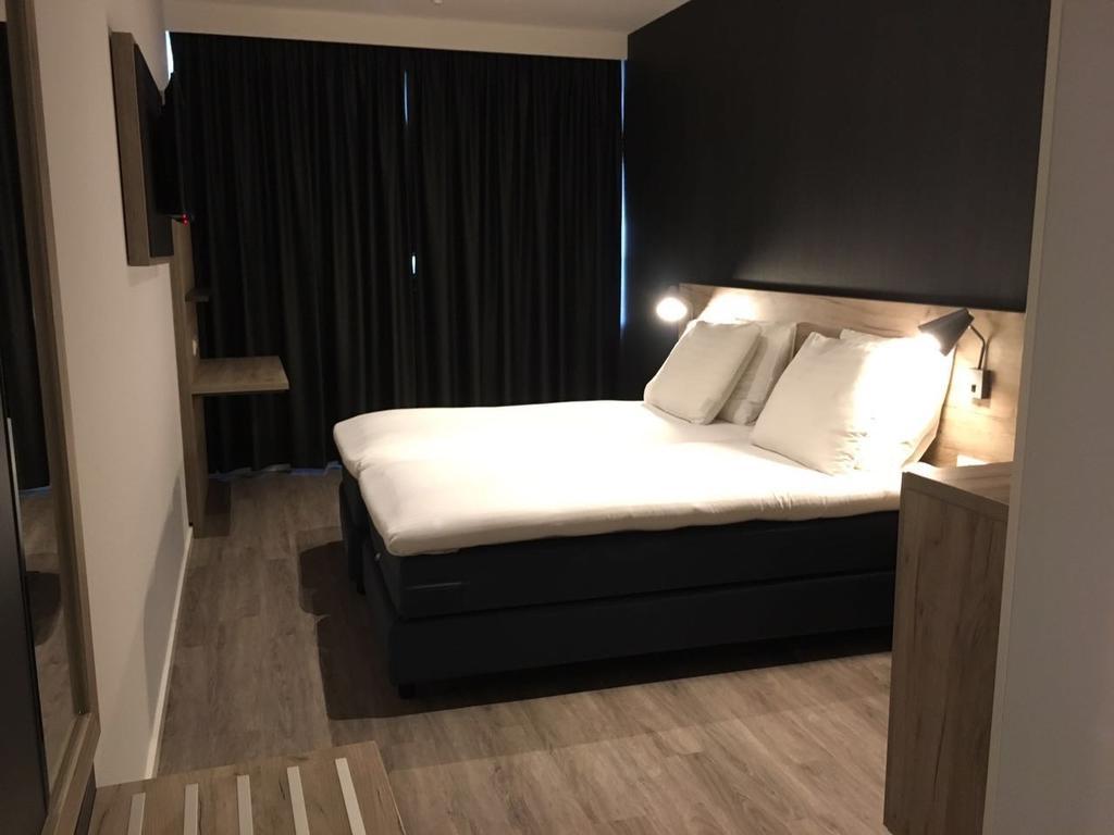 Joy Hotel Амстердам Екстериор снимка